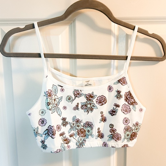 Urban Outfitters Crop Top - Picture 2 of 7